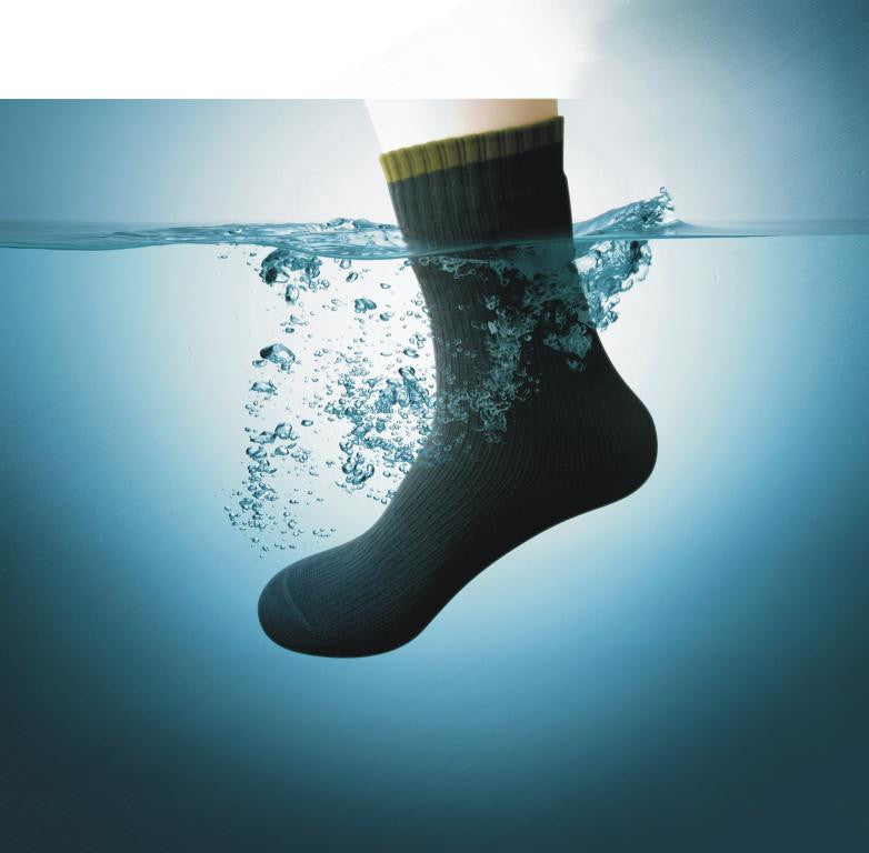 Load image into Gallery viewer, Waterproof Socks
